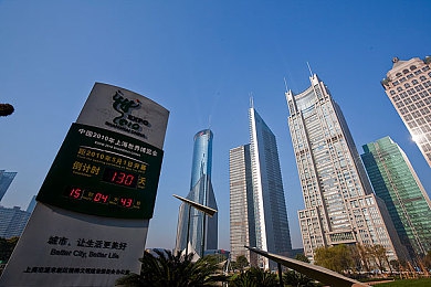 狂虐女仆,心理迷局：策略与信任的博弈